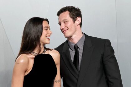Dua Lipa y Callum Turner se casan oficialmente