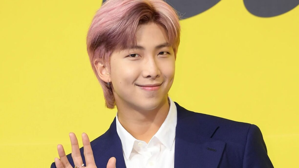 RM de BTS comparte una hilarante anécdota militar: un pequeño favor hizo que el sistema del PX colapsara RM de BTS comparte una hilarante anécdota militar: un pequeño favor hizo que el sistema del PX colapsara