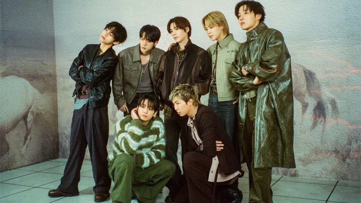BTS comparte nuevas imágenes detrás de cámaras del rodaje de su video musical 'Merry Go Round' BTS comparte nuevas imagenes detras de camaras del rodaje de su video musical 'Merry Go Round'