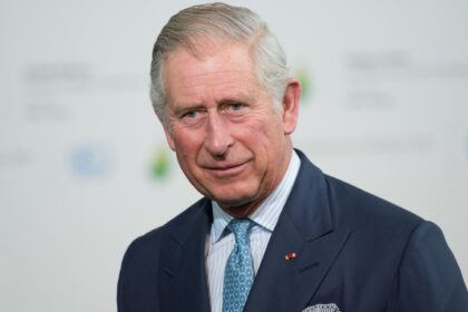 El rey Carlos III rinde un emotivo homenaje a Balmoral