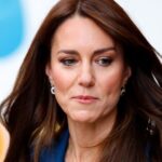 Kate Middleton se niega a dejar el estilo de puntos de Alessandra Rich