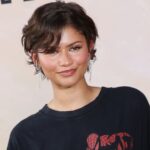 Zendaya impacta en la gira de prensa de 'Spider-Man' con un atuendo sin pantalones
