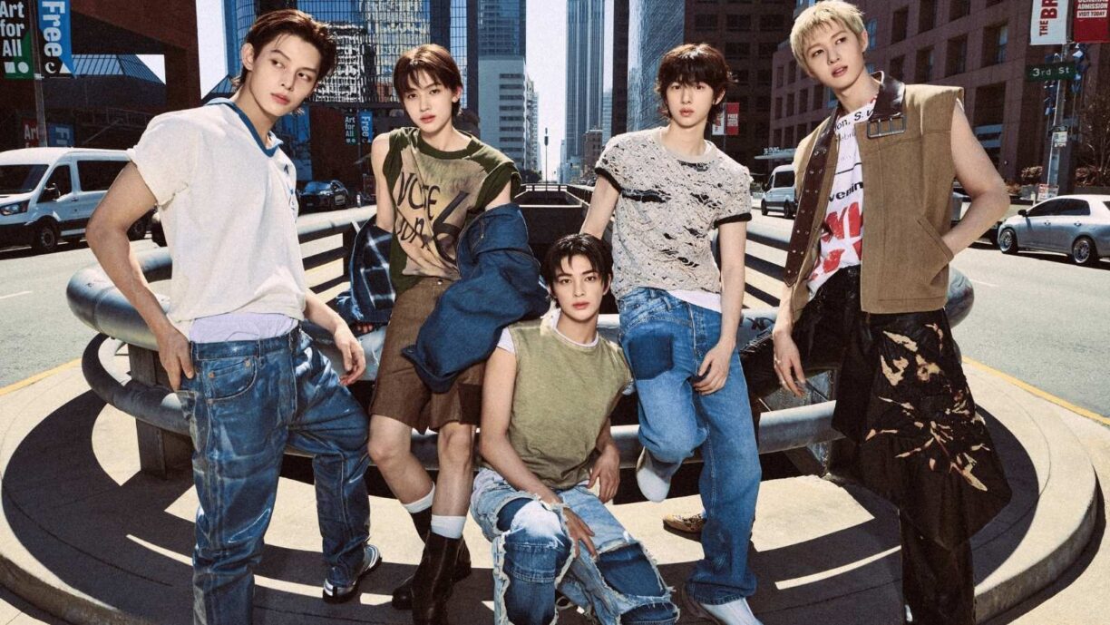 CORTIS amplía su récord en la lista diaria de Spotify Corea con "REDRED" CORTIS amplía su récord en la lista diaria de Spotify Corea con REDRED