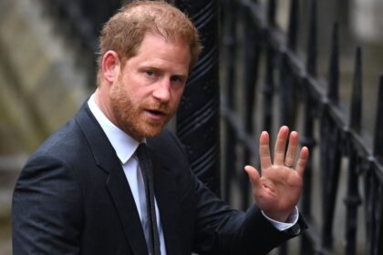 El Palacio de Buckingham retira a última hora la oferta de alojamiento al príncipe Harry