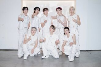 Stray Kids sorprende a sus fanáticos con el anuncio del lanzamiento de 17 canciones inéditas