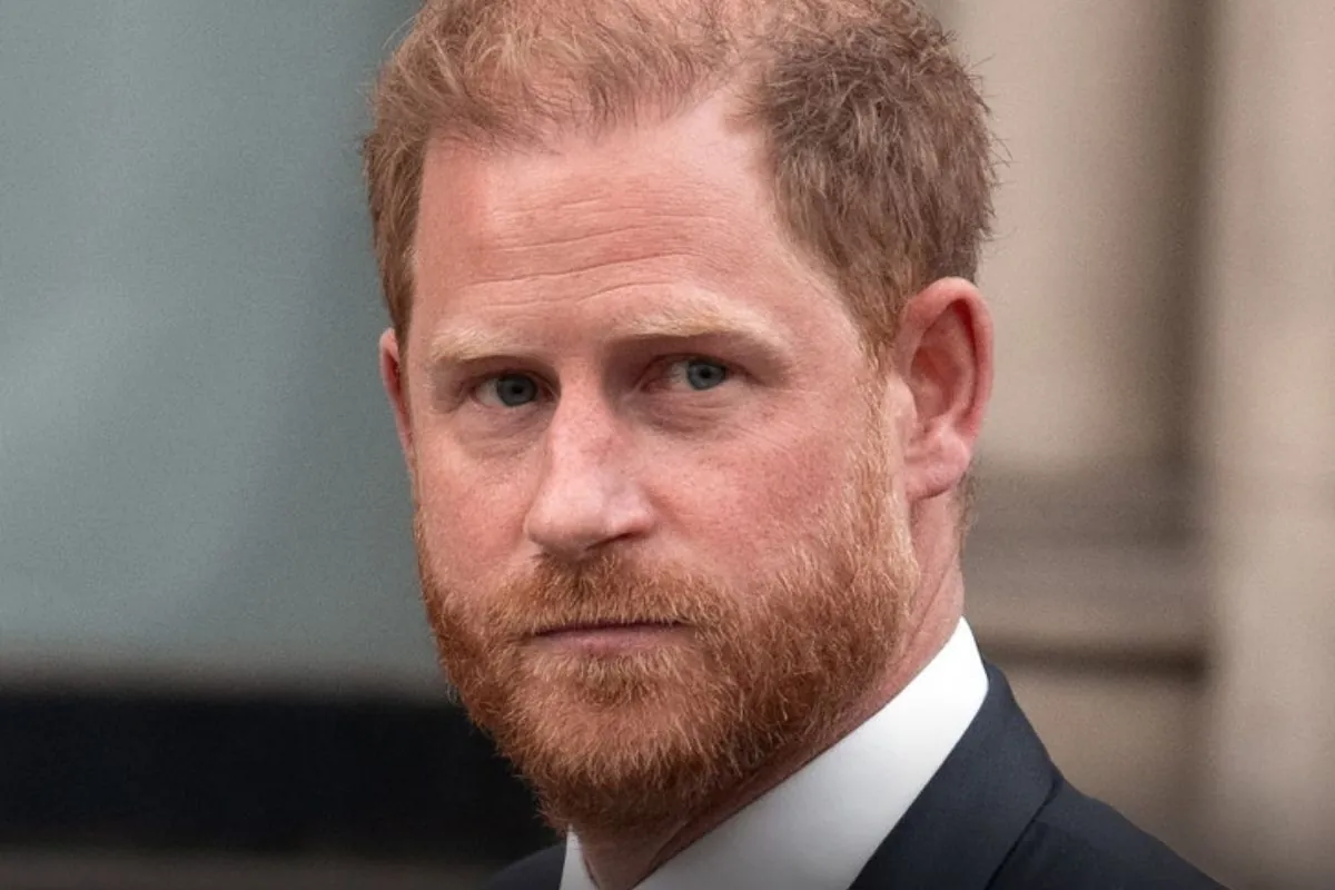 El príncipe Harry todavía estaría esperando una disculpa de la familia real El príncipe Harry todavía estaría esperando una disculpa de la familia real