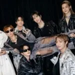 Copias de Copias de Swim de BTS generan preocupación sobre propiedad intelectual al aparecer en venta en Temu
