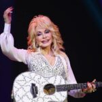 Dolly Parton logrará su primer sencillo No. 1 en el Reino Unido tras su fallecimiento Dolly Parton logrará su primer sencillo No. 1 en el Reino Unido tras su fallecimiento