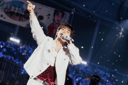 Jin de BTS logra su primera entrada en solitario al Billions Club de Spotify Jin de BTS logra su primera entrada en solitario al Billions Club de Spotify
