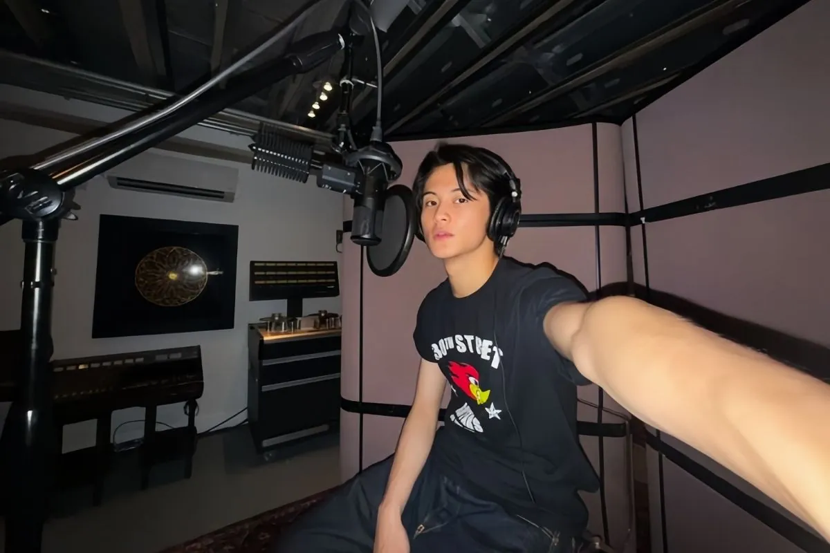 Mark Lee, ex integrante de NCT lanza un nuevo proyecto de pop infantil con 'Mark Lee & Kids-POP' Mark Lee, ex integrante de NCT lanza un nuevo proyecto de pop infantil con 'Mark Lee & Kids-POP'