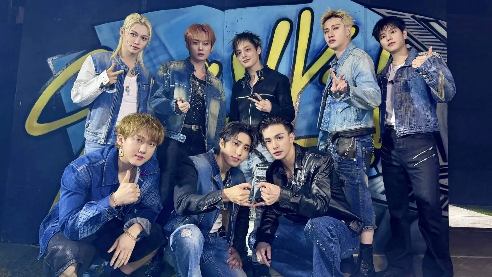 Stray Kids rinde un emotivo homenaje a la fan que falleció antes de entrar a su concierto en Argentina Stray Kids rinde un emotivo homenaje a la fan que falleció antes de entrar a su concierto en Argentina